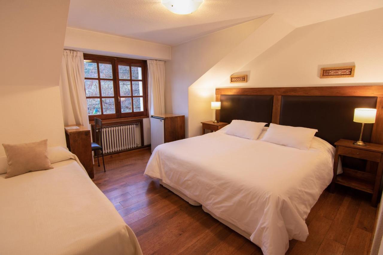 Hosteria Hostal Del Esquiador San Martín de los Andes Екстериор снимка
