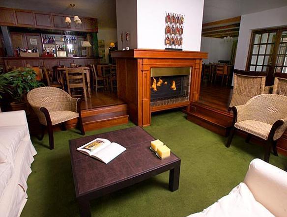 Hosteria Hostal Del Esquiador San Martín de los Andes Екстериор снимка