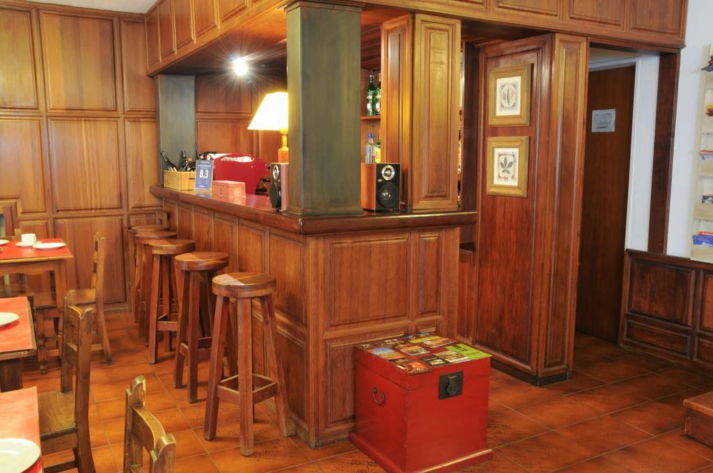 Hosteria Hostal Del Esquiador San Martín de los Andes Екстериор снимка